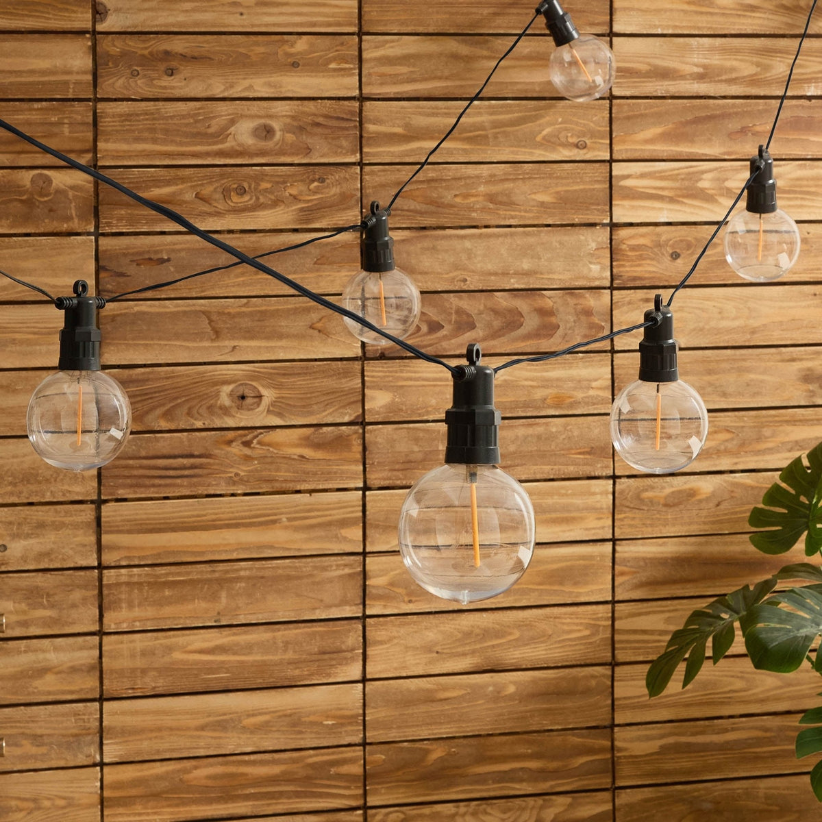 10 Outdoor Plug In Festoon Bulb Lights - White - DUSK