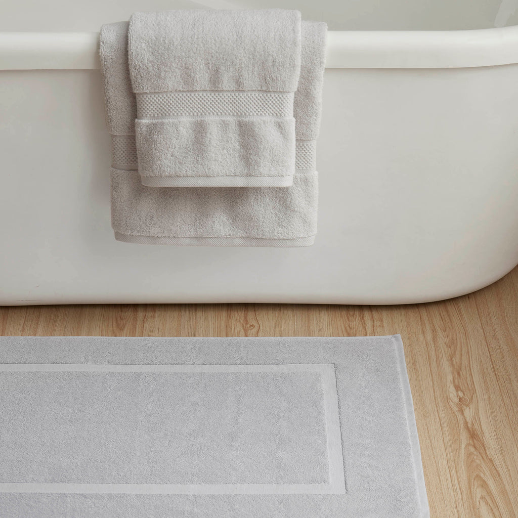 Milos Plain Picture Frame Bath Mat - Dove Grey