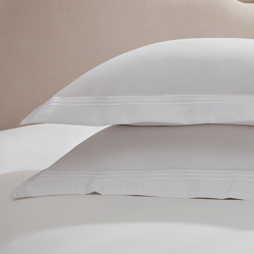 Bloomsbury Double Duvet Cover - 1000 TC - White - DUSK