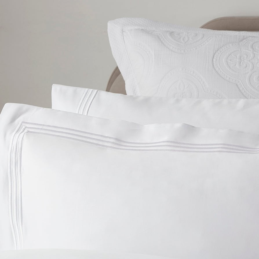 Bloomsbury Double Duvet Cover - 1000 TC - White - DUSK