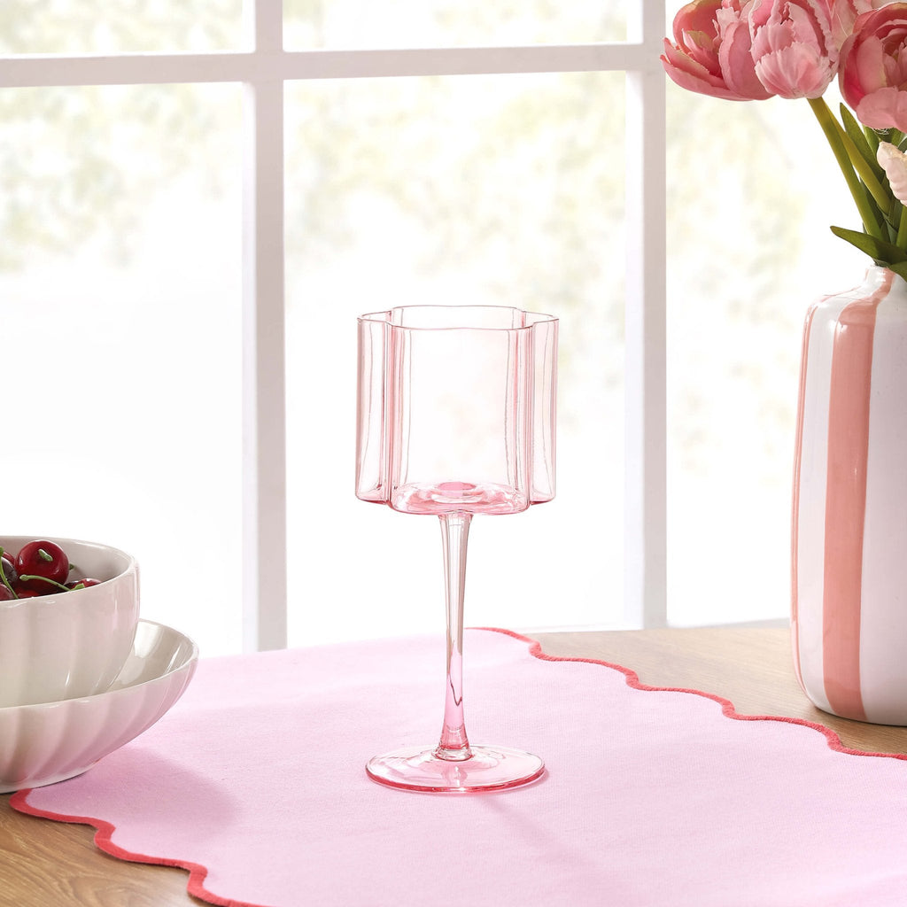 Brynn Scalloped Edge Wine Glasses - Set of 4 - Pink - DUSK