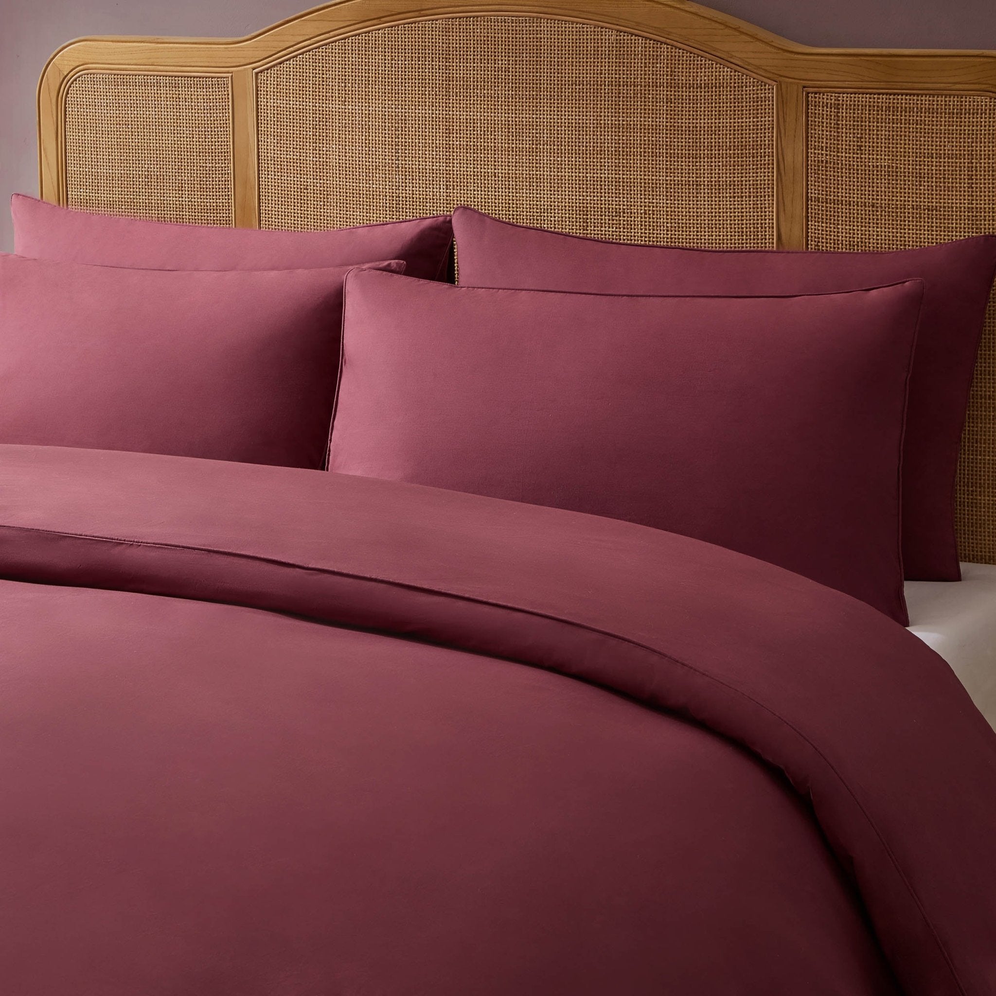 Cambridge Piped Edge 200 Thread Count Duvet Cover - Dark Berry - DUSK