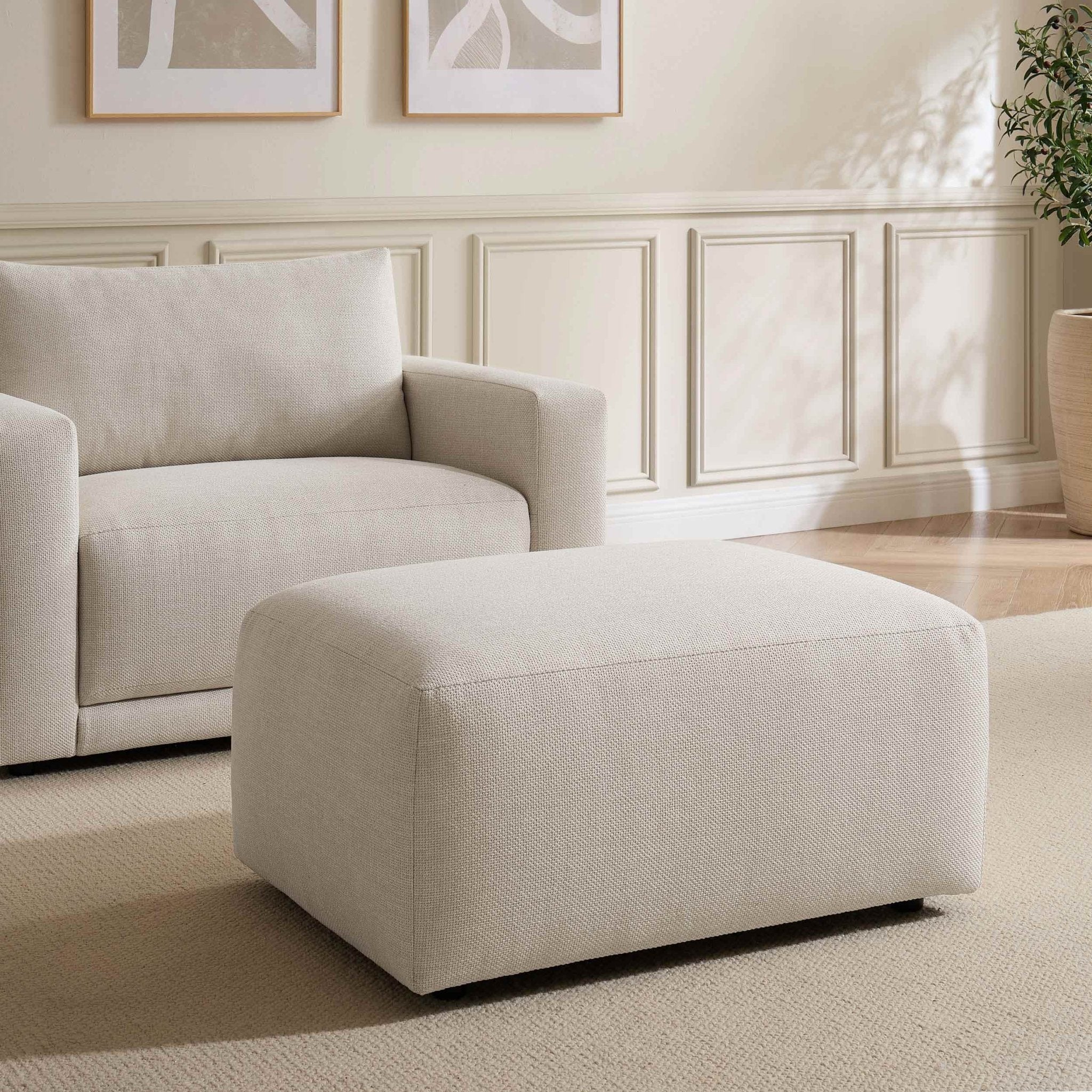 Chicago Pouffe - Beige - DUSK