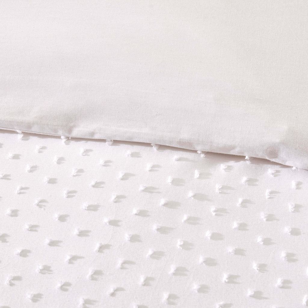 Clipped Jacquard Dobby 100% Cotton Duvet Cover & Pillowcase Set - White - DUSK