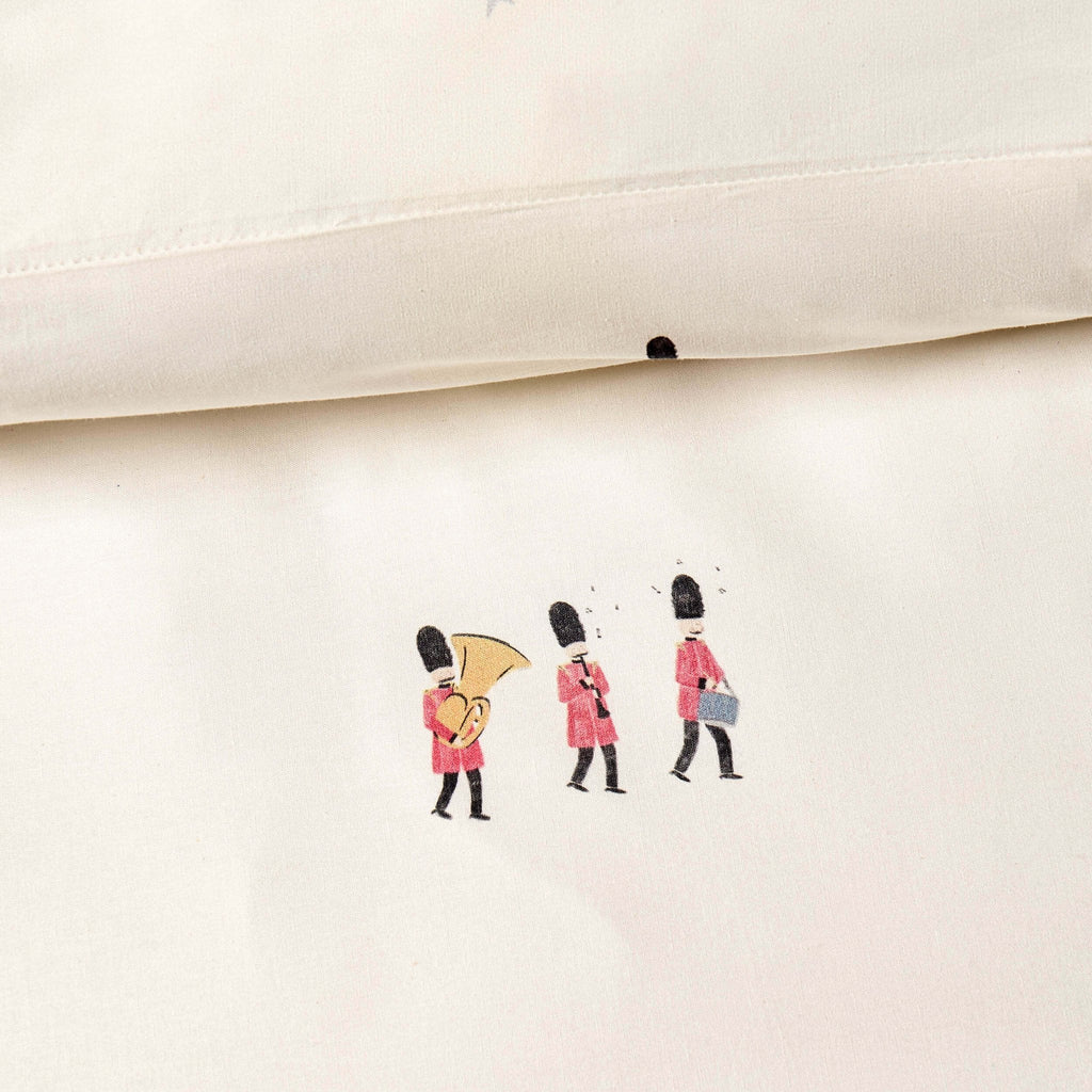 George 100% Cotton Patriotic Duvet Cover & Pillowcase set - White - DUSK