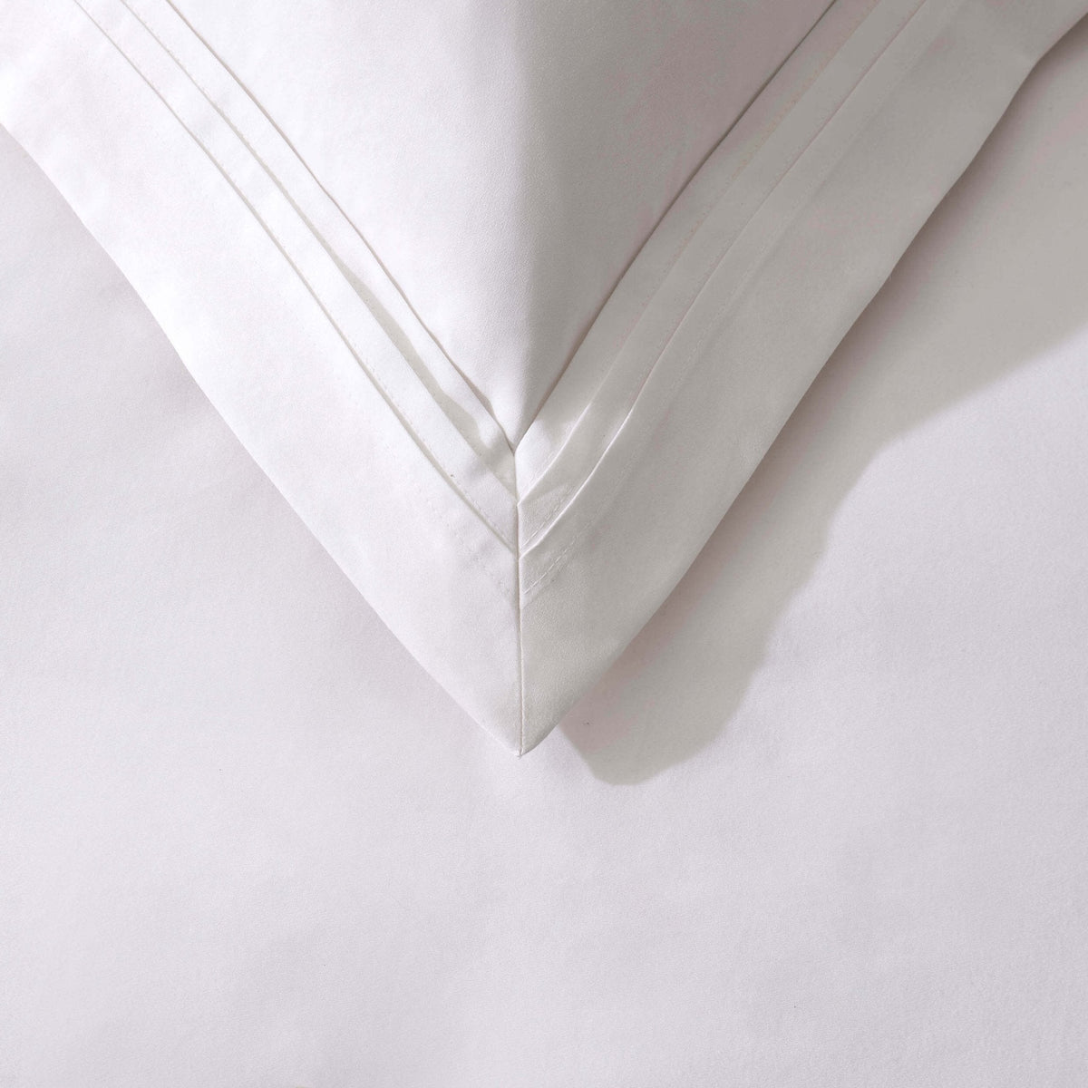 Marlowe 600 Thread Count Oxford Pillowcase - White - DUSK