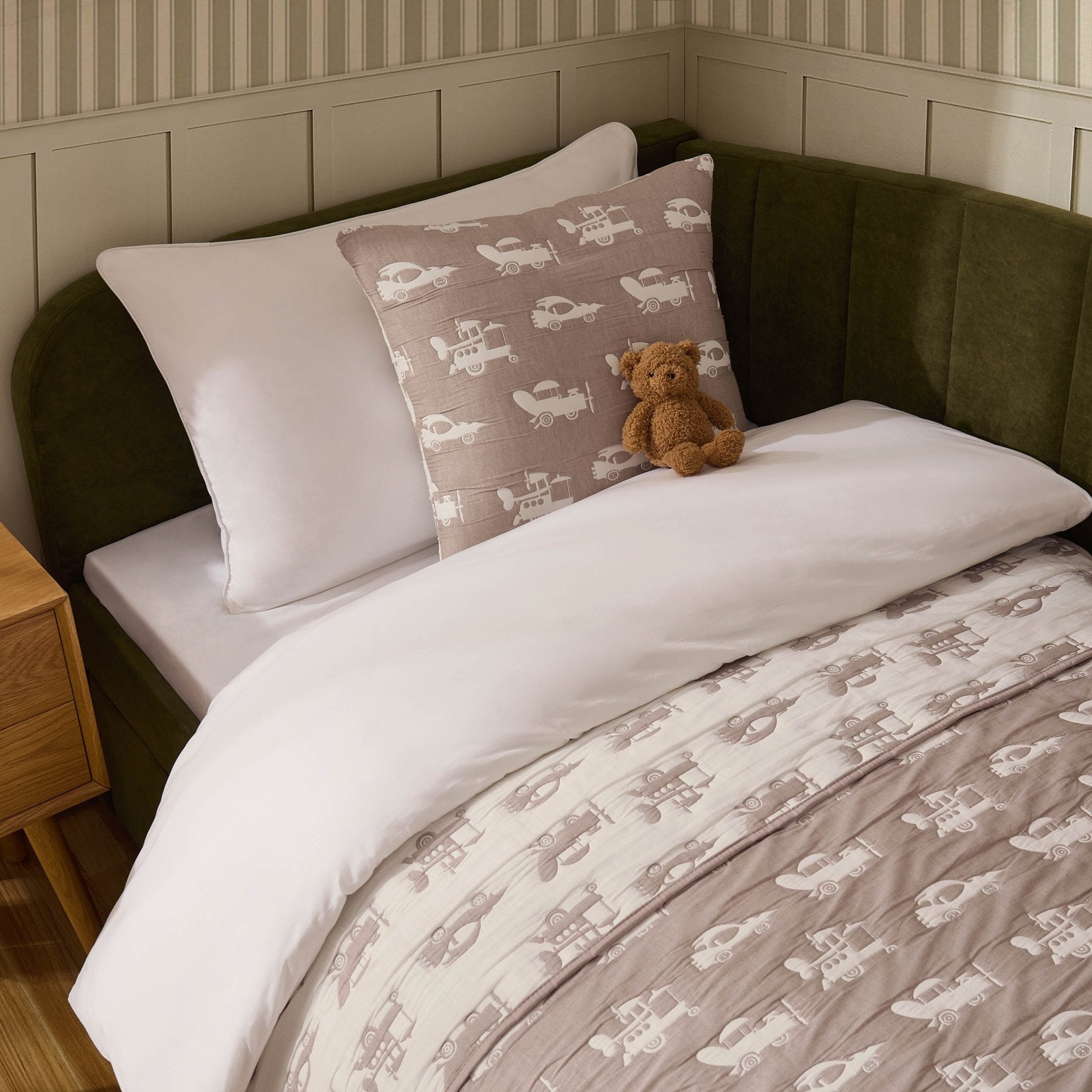 Morgan Transport Matelasse Cushion and Bedspread Set - Taupe - DUSK