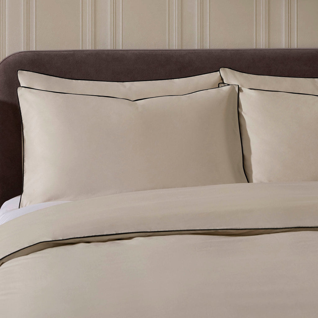 Pair Of Cambridge Pillowcases - 200 Thread Count - Cotton - Natural/Black - DUSK