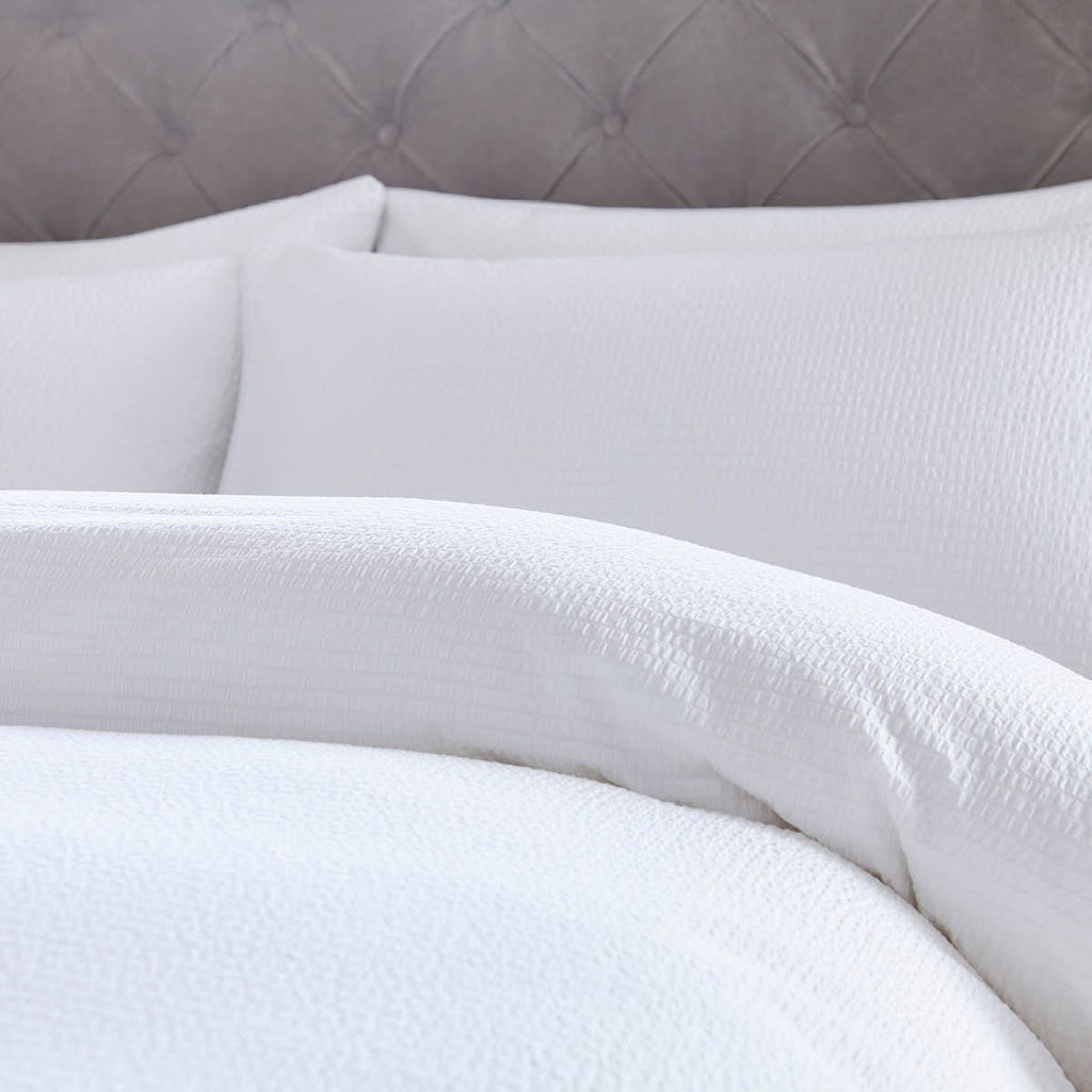 Pair of Mykonos Pillowcases - 200 TC - Cotton - White - DUSK