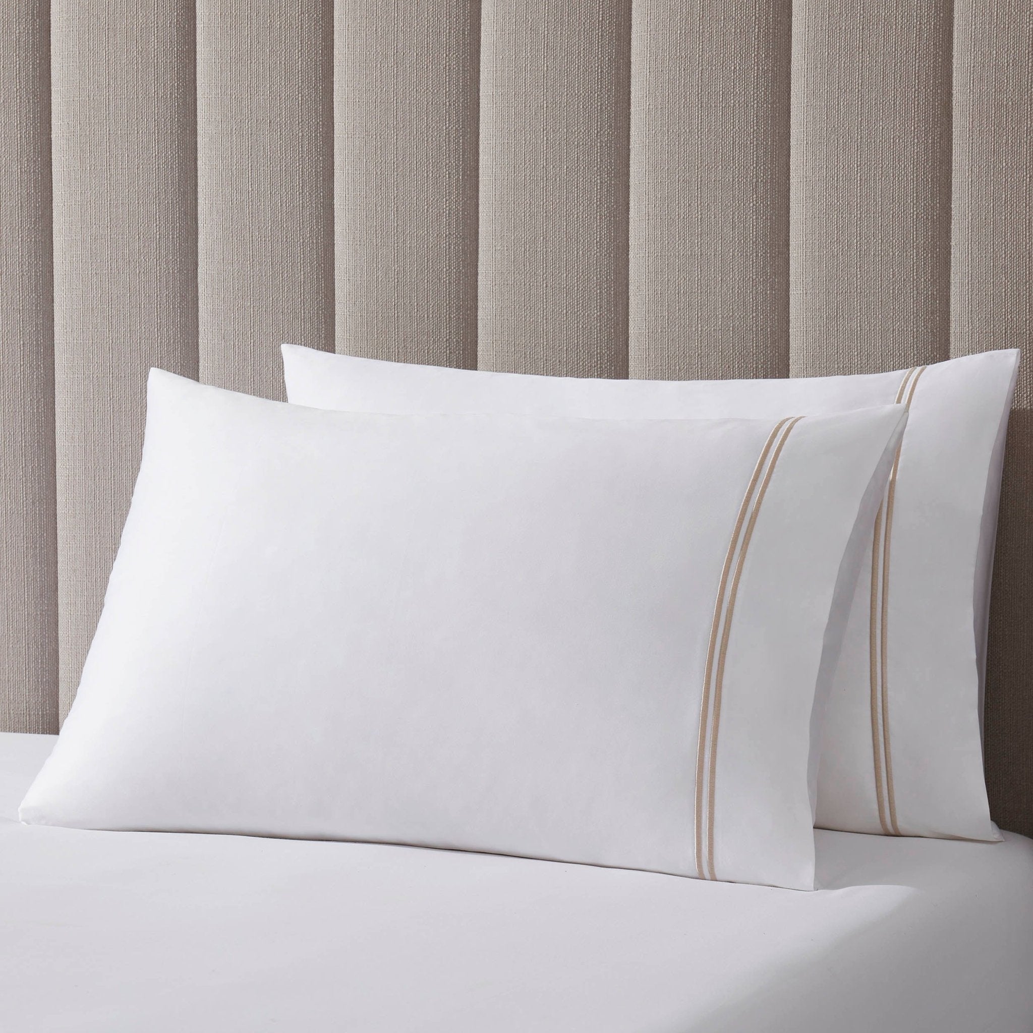 Pair of Regent Embroidered Classic Pillowcases - 400 Thread Count Sateen - Natural - DUSK