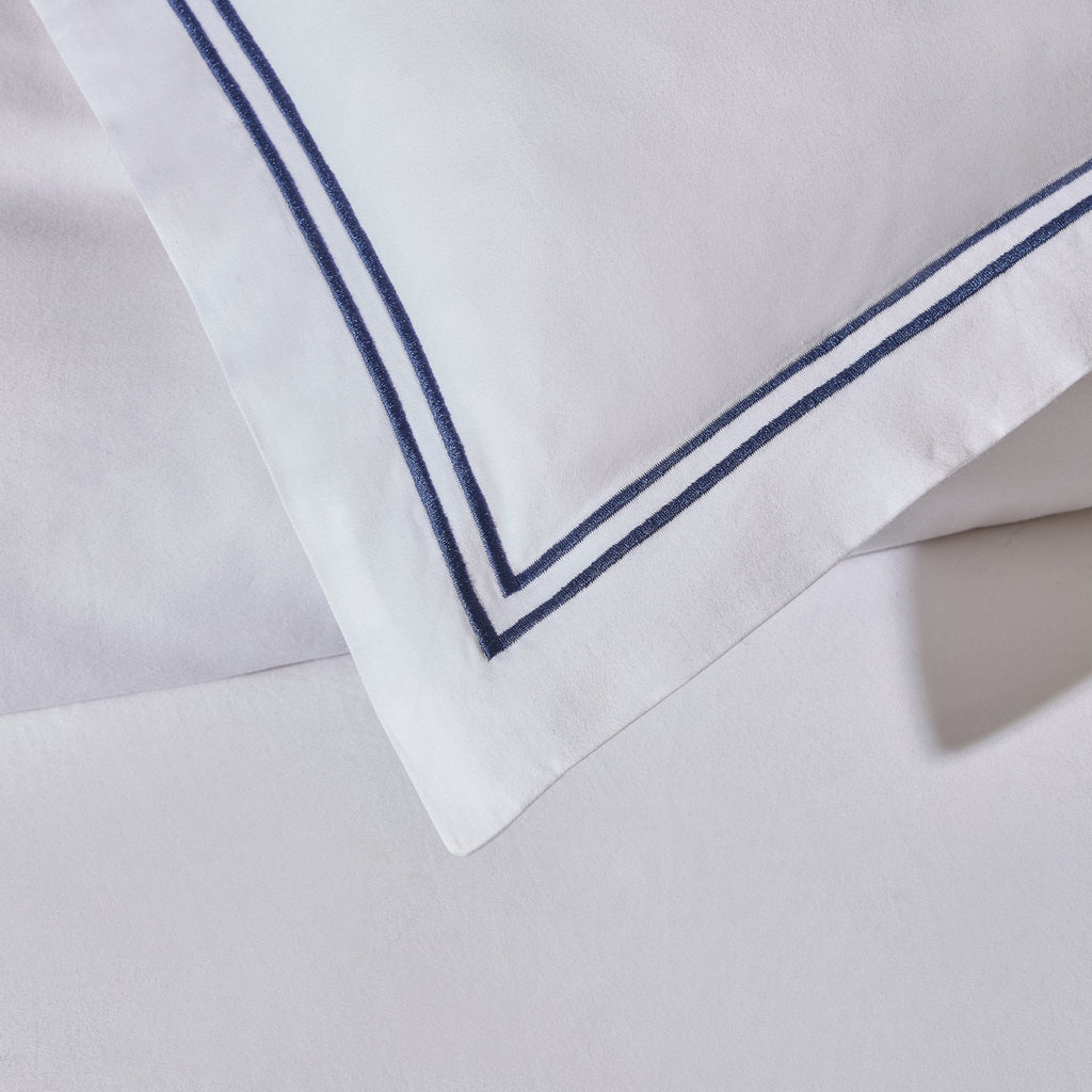 Pair of Regent Embroidered Oxford Pillowcases - 400 Thread Count Sateen - Navy - DUSK