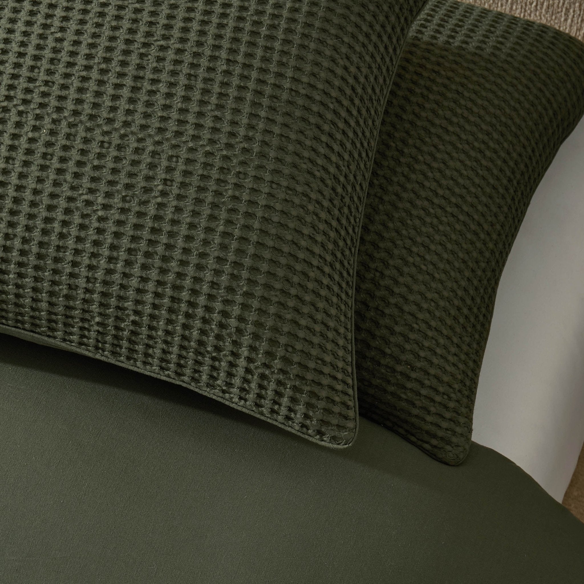 Portofino Waffle 100% Cotton Pair of Pillowcases 200 Thread Count - Forest Green - DUSK