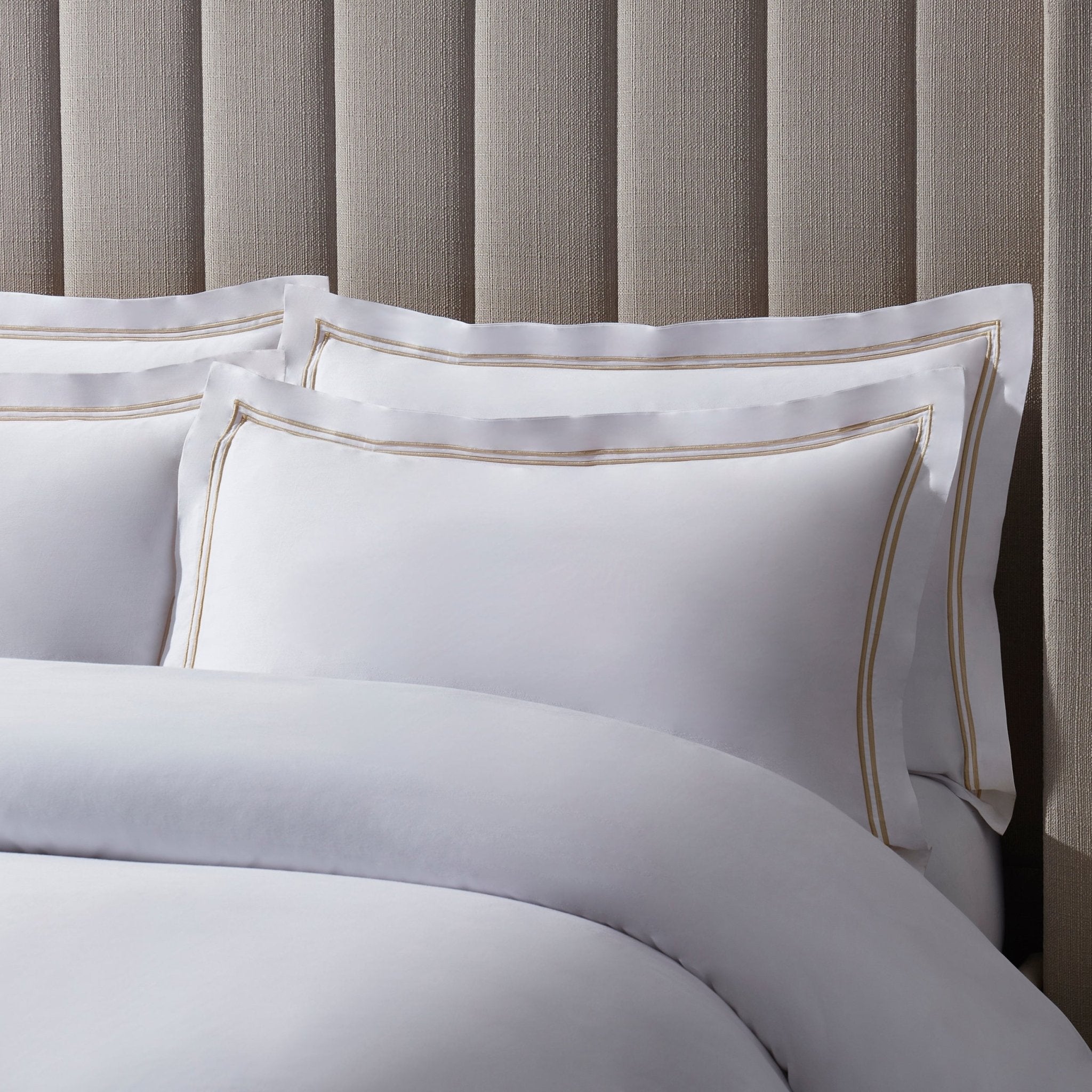 Regent 400 Thread Count Embroidered Duvet Cover - Sateen - Natural - DUSK