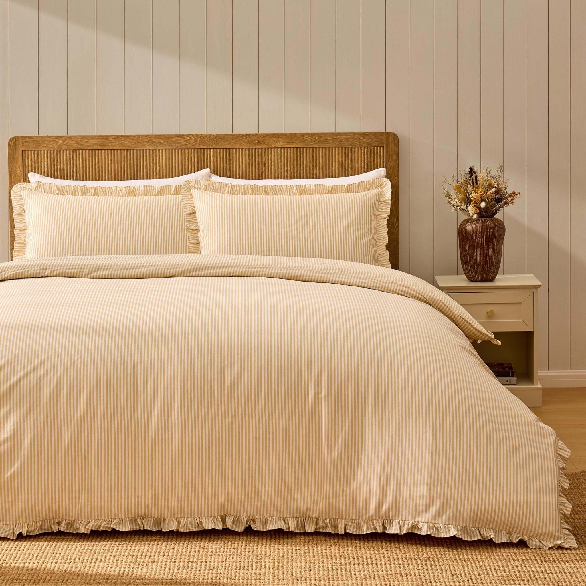Remy 200 Thread Count Shirting Stripe Print Ruffle Edge Duvet Cover Set - Buttermilk - DUSK
