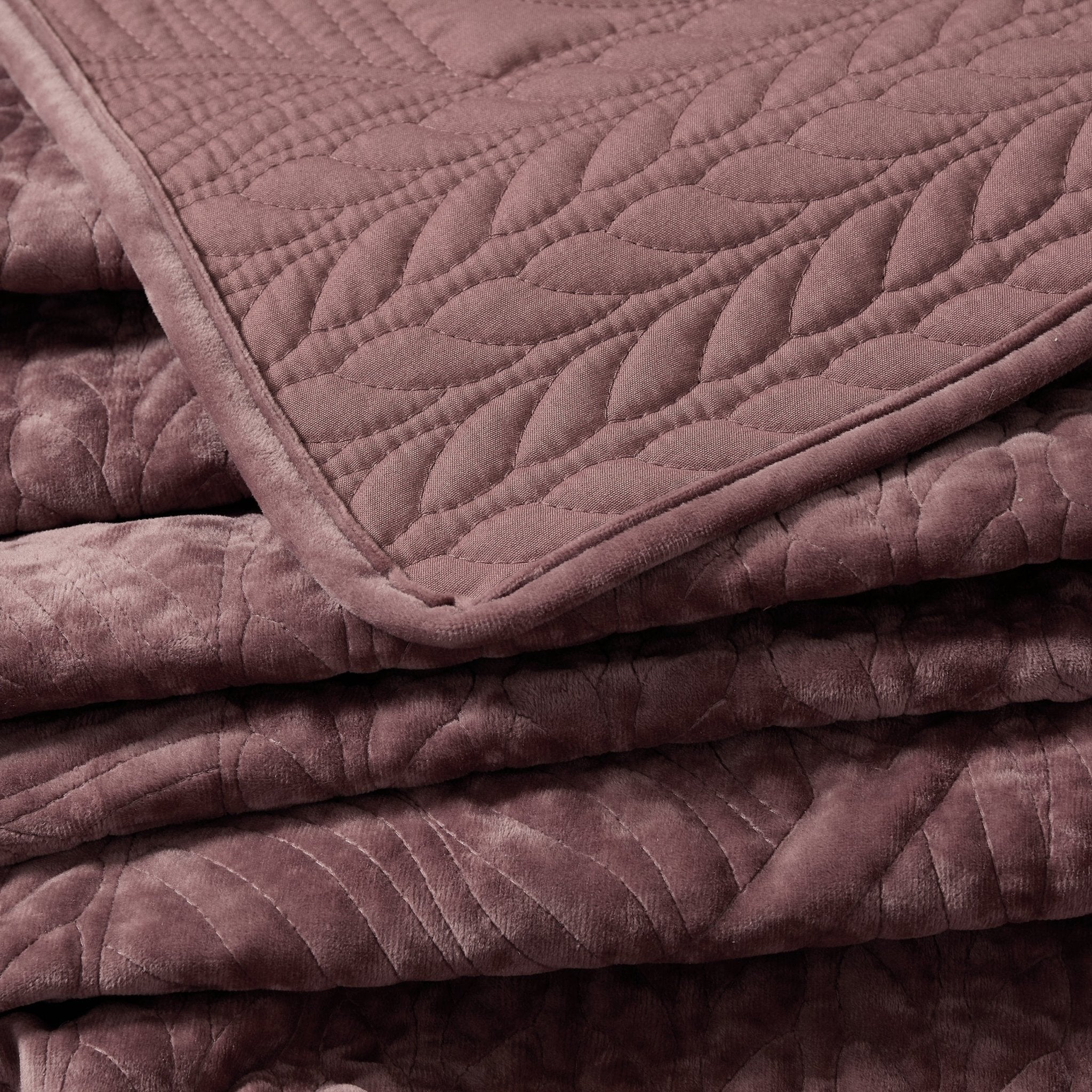 Rome Velvet Greek Matelasse Bedspread - Deep Pink - DUSK