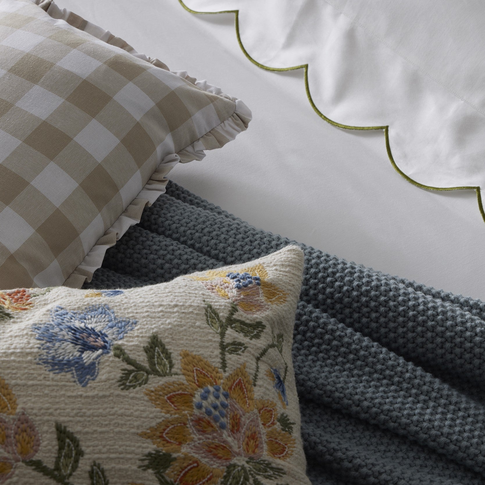 St Ives Lightweight Knit Throw - Dusty Blue - DUSK